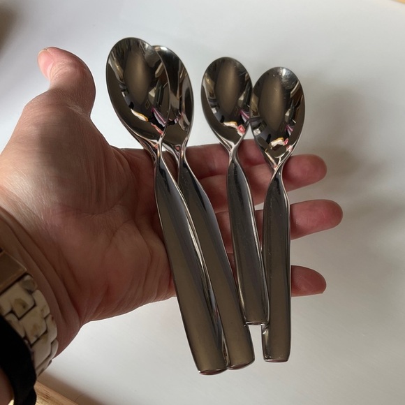 Sasaki Ward Bennett Omni
Stainless Flatware Modernist Soup Spoons Teaspoons - Picture 5 of 7